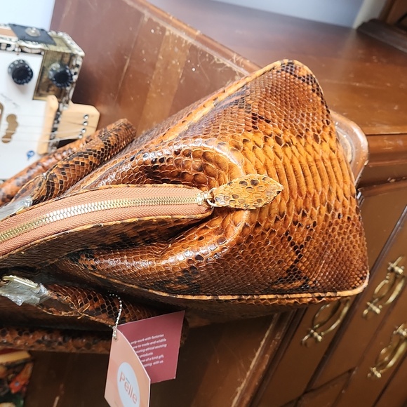 Grand Pelle Genuine Indonesian Python Satchel w/ Crossbody Strap, Natural Brown - Picture 3 of 14